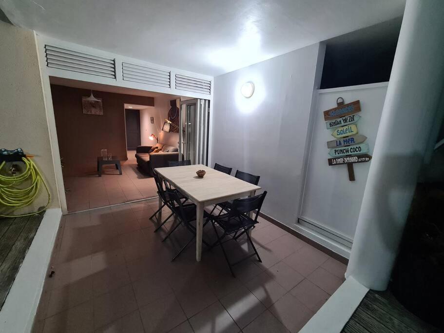 Antilo - appartement proche mer Le Diamant Extérieur photo